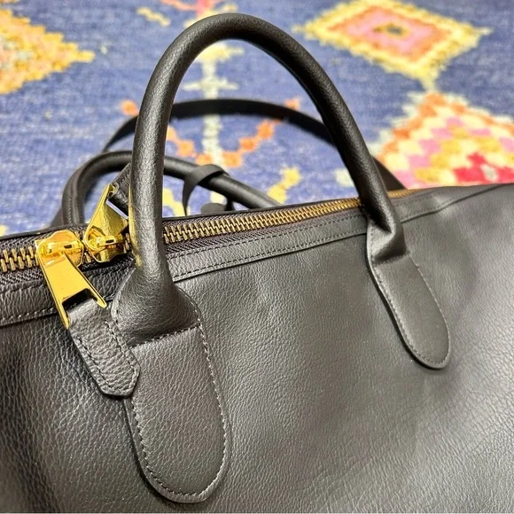 Limited Edition ORIBE Duffle Unisex Bag. Vegan Leather Black With Gold Hardware - Picture 9 of 15